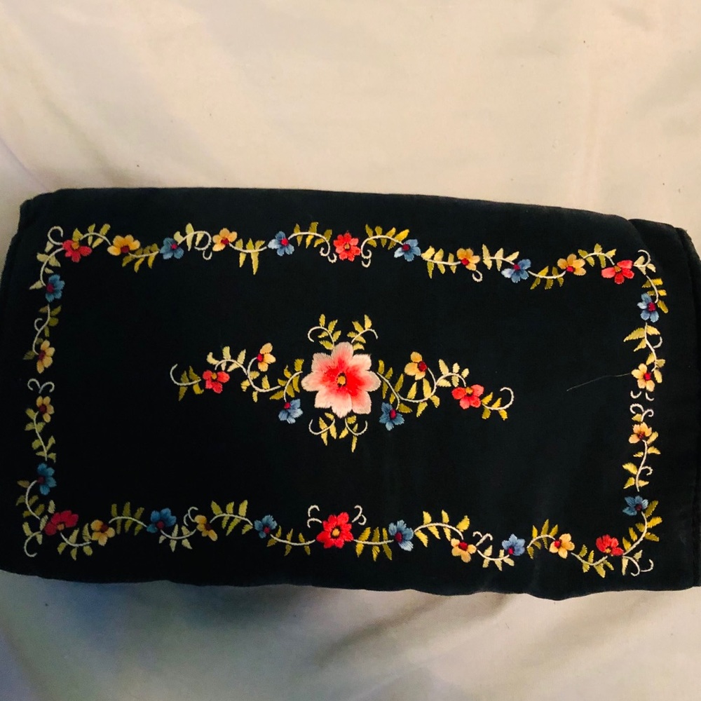 Seniorita wallet $8 - Picture 2 of 2
